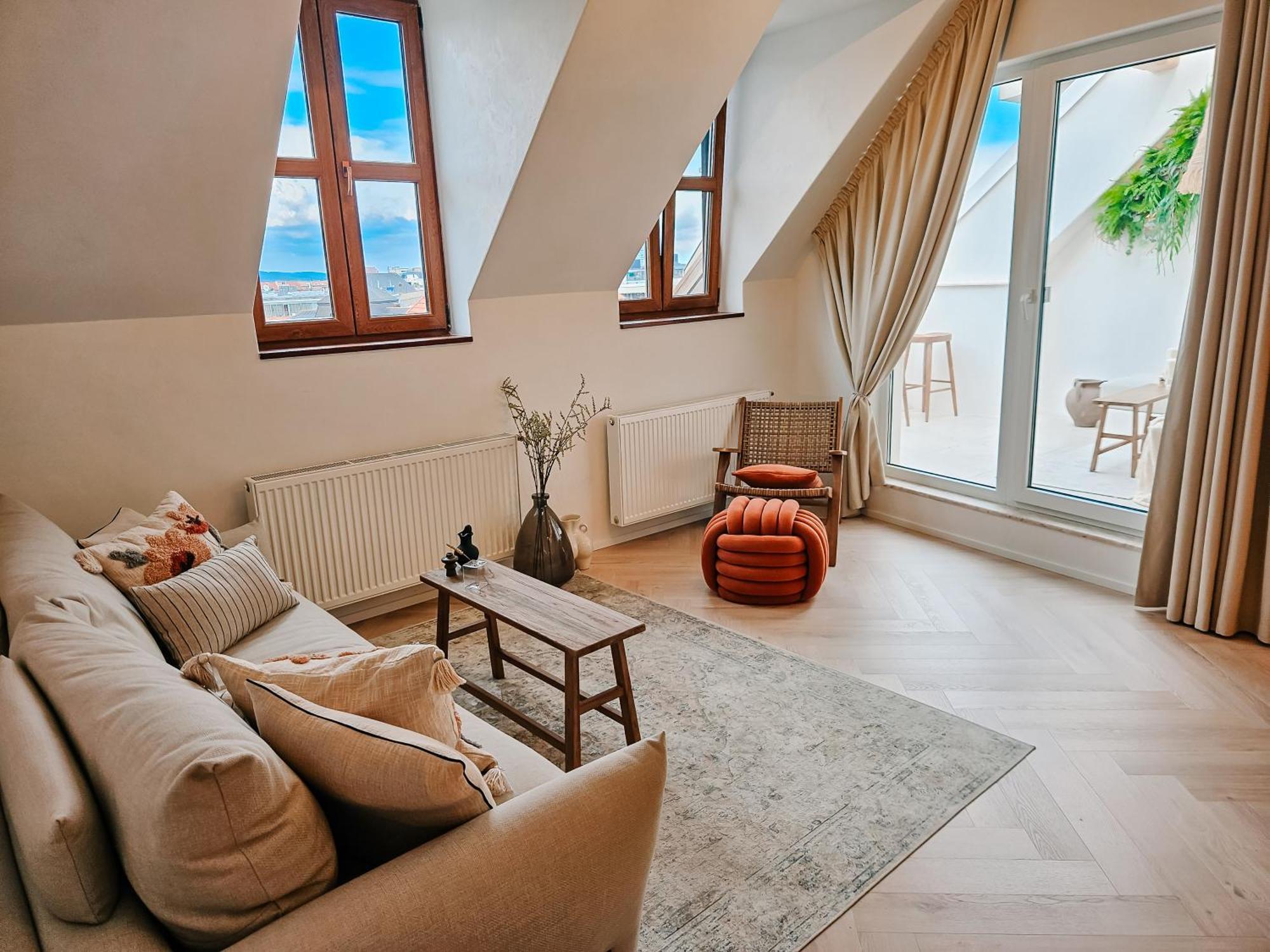 New Design Top-Class Suite Next To The Castle-Free Parking-Terrace Bratislava Exteriör bild